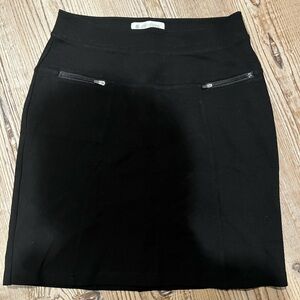 Aventura Black Pencil Skirt with Zipper Accents